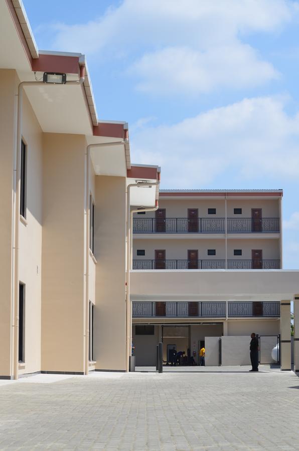 Paddy'S Hotel & Apartments Port Moresby Buitenkant foto