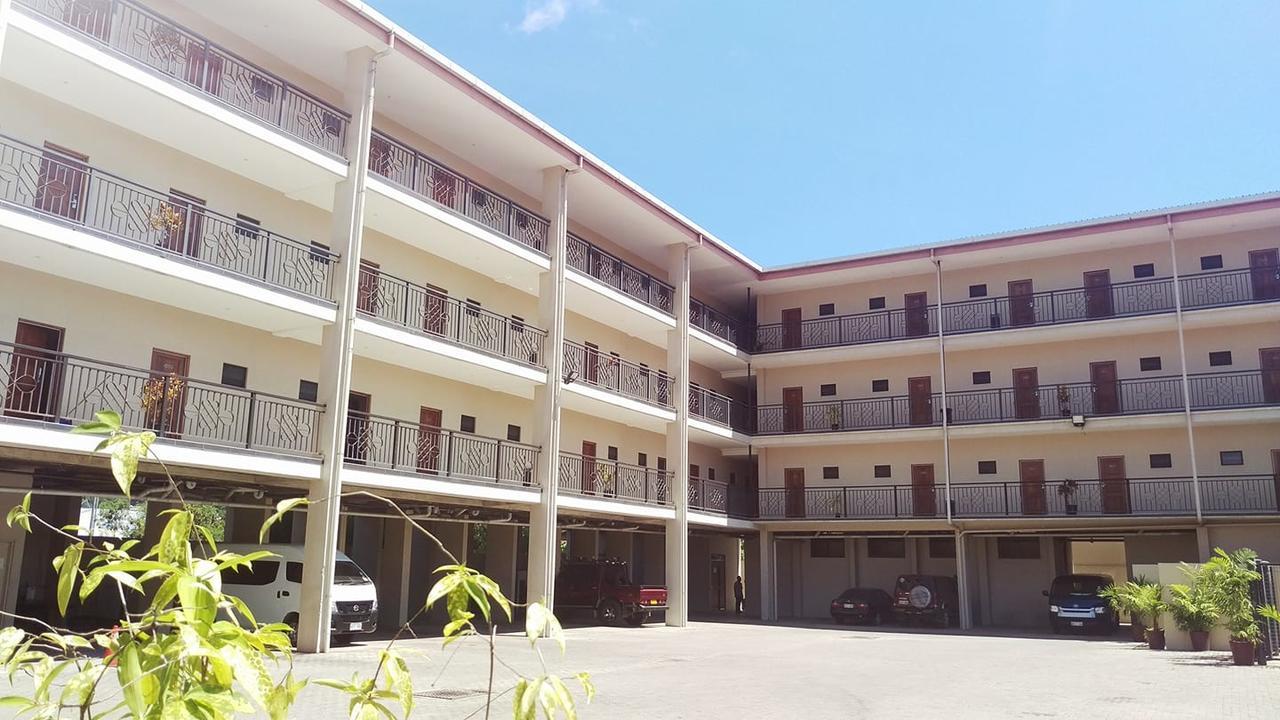 Paddy'S Hotel & Apartments Port Moresby Buitenkant foto